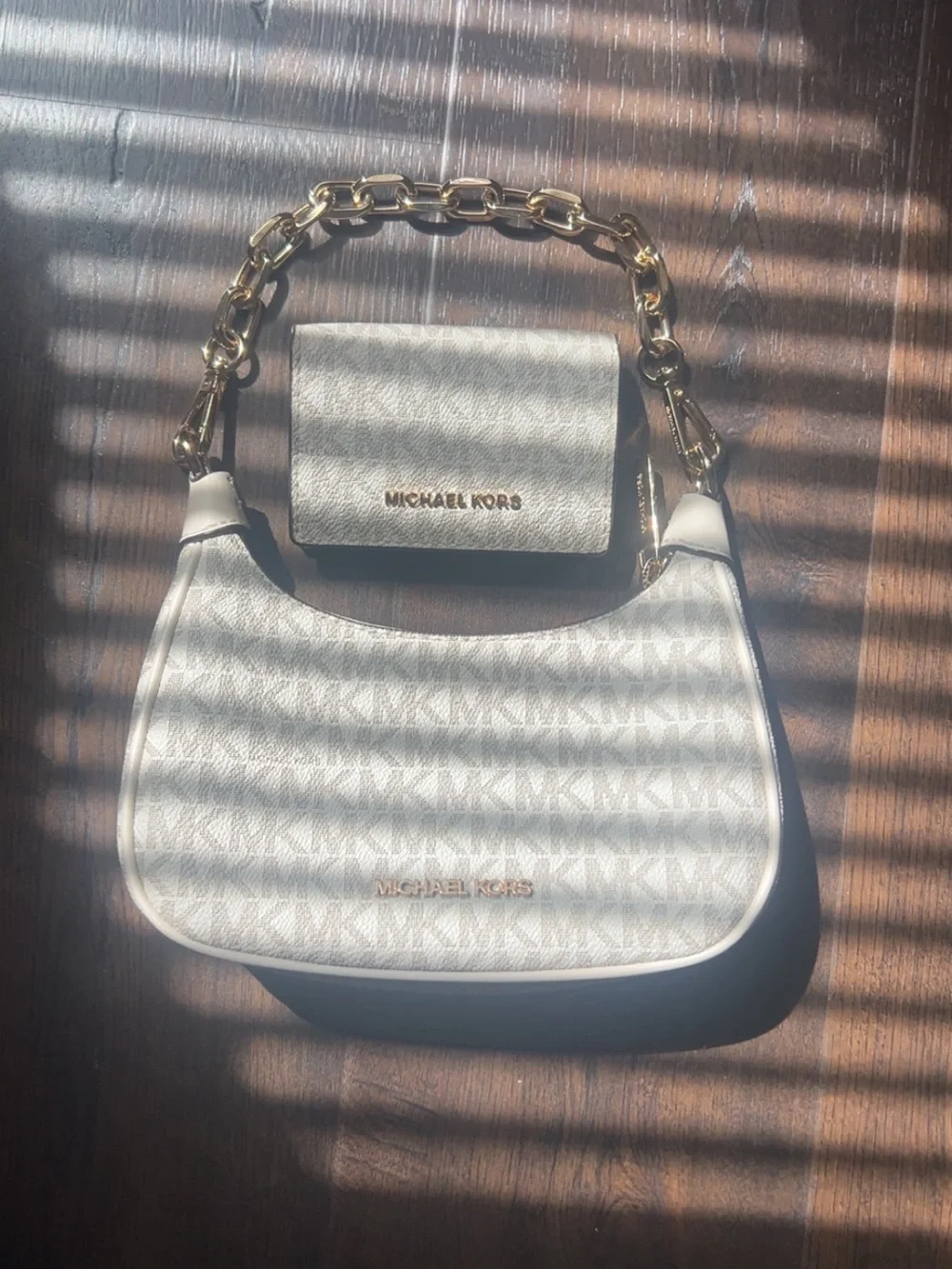 Michael Kors Cream/White Logo Shoulder Bag with Gold Chain